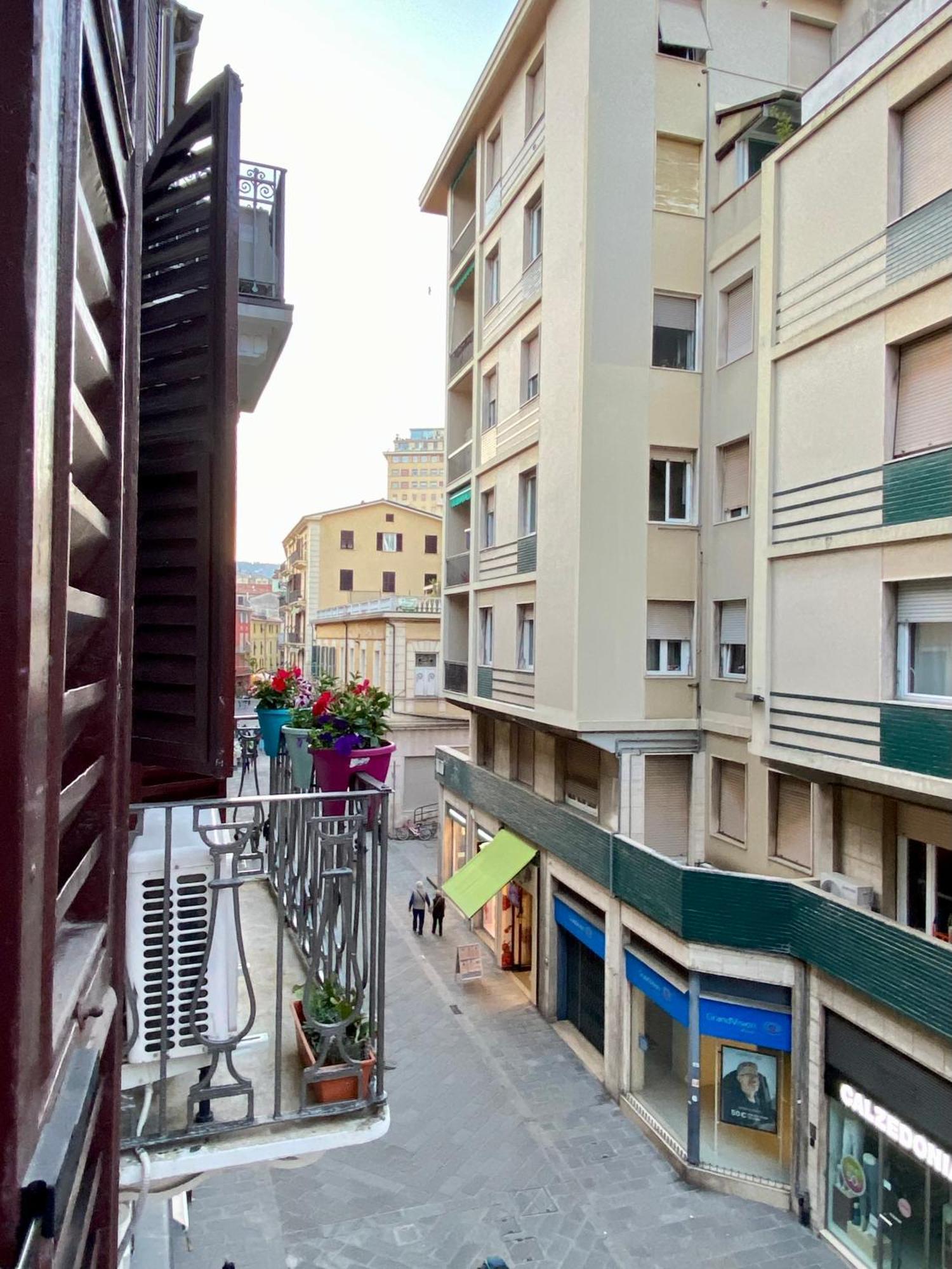Cinque Terre Casa Gina La Spezia Apartment Bagian luar foto